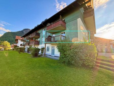 Zentral & gemütlich: 2‑Zimmer‑Wohnung mit Bergblick, Balkon, Fahrstuhl & Garage