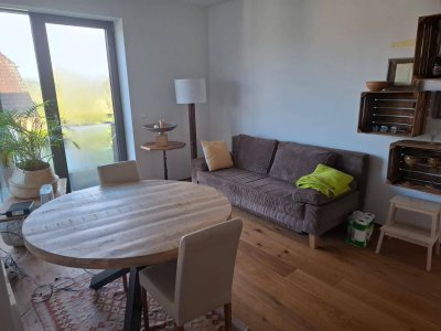 tolle 2-Zi-Wohnung * große Loggia * sehr ruhig * hell * sonnig *