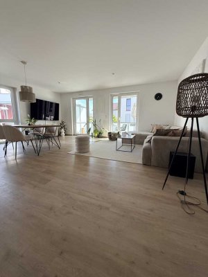 Wohnen mit Charakter: Drei-Zimmer-Wohnung in Aschaffenburg-Damm