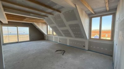 Erstbezug! *Fürstlich Wohnen im Schloss Osterstein* WE 22