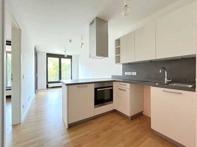 Wohnküche + Schlafzimmer und Wintergarten (Sauna-Nutzung und Fitnessraum)
