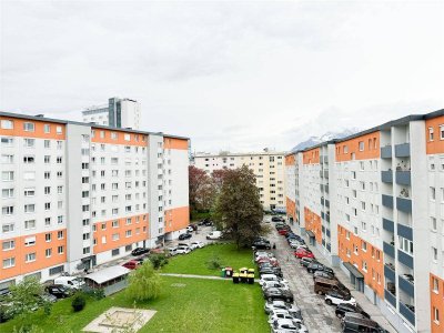 Sonnige Garconniere im obersten Stock Salzburg Stadt