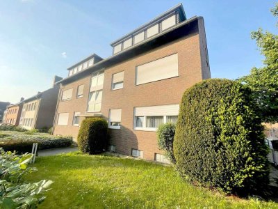 Neuss-Holzheim: Vermietete 3-Zimmerwohnung mit Balkon und Garage in gepflegtem 6-Familienhaus
