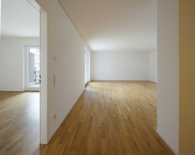 Exklusive, modernisierte 2-Zi. Wohnung mit Einbauküche, in Frankfurt am Main