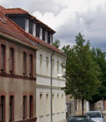 Gemütliche 2-Raum-Wohnung in Bahnhofsnähe (Anfragen bitte nur per Mail)