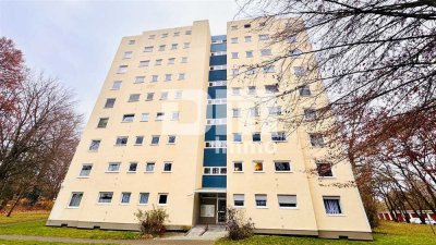 Gepflegte Dreizimmerwohnung mit Balkon in infrastrukturell günstiger Lage mit Traumblick