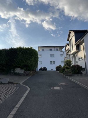 Attraktive 4-Zimmer-Maisonette-Wohnung mit gehobener Innenausstattung mit Balkon in Schwerte
