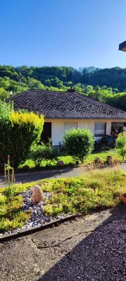 Einfamilienhaus in ruhiger und indyllischer Lage Nähe Bitburg zum Kauf!