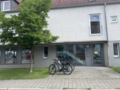 WBS der Einkommensstufe III erforderlich: lichtdurchflutete 2-Zimmer-Wohnung