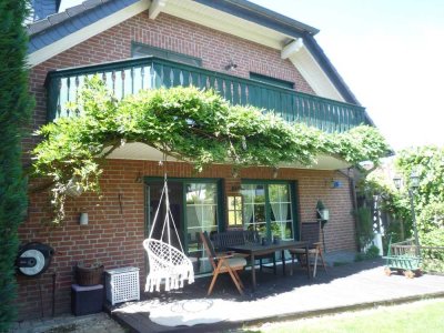 Sehr schönes EFH im englischen Landhaustil in Erkelenz-Katzem