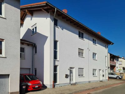 Katzweiler - Doppelhaus mit Fußbodenheizung, Garage & Garten
