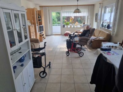 4,5 Zimmer Wohnung mit Balkon im 2. OG in Pforzheim-Eutingen