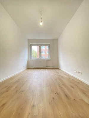 Sanierte 2 Zimmerwohnung mit Einbauküche zu vermieten
