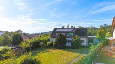 Zweifamilienhaus in toller Lage Engelsbrand – Platz für Generationen: Zwei 4-Zimmer-Wohnungen