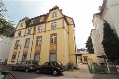 Modernisierte 3 Zimmer-Wohnung mit Wohnküche und super Ausstattung! WG geeignet!