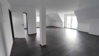 Ihr neues Zuhause: Moderne 3-Zimmer Neubauwohnung mit großzügigem Wohnbereich und idyllischer Lage!