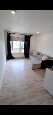Helle und freundliche 1-Zimmer Wohnung (Maimiete bereits bezahlt)