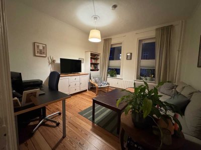 TOLLE 2-Zimmer Altbauwohnung in Kiel!