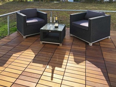 Privat: Sonnige 2-Zimmer Wohnung mit Terrasse und TG-Stellplatz