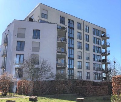 Exklusives Penthouse mit 3 Zimmern und Balkon in Köln-Mülheim