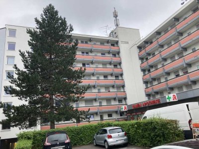 Stilvolle 1-Zimmer-Wohnung mit EBK und Balkon in Germering, 2021 komplett saniert