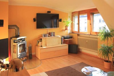 Herzlich- und ruhiges Miteinander -  3-Zimmer-Dachgeschoss-Wohnung in Koblenz-Neuendorf