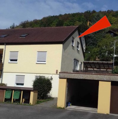 Nette renovierte 3 - Zi.-DG-Wohnung in Forchtenberg!