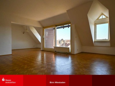 Oestrich-Winkel: Außergewöhnliche Dachgeschosswohnung in Oestrich!