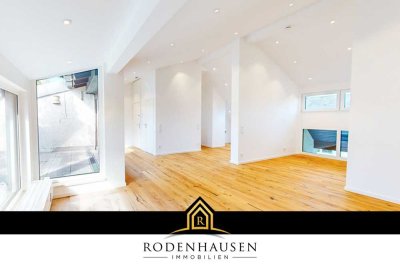 Erstbezug nach Kernsanierung - Lichtdurchflutete Dachterrassenwohnung in Gröbenzell
