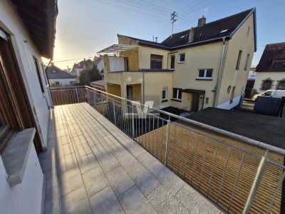 LU-Oggersheim: Charmante 2-Zimmerwohnung mit EBK!