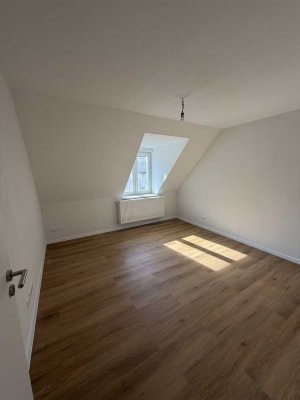 Sanierte 1,5- Zimmer Wohnung