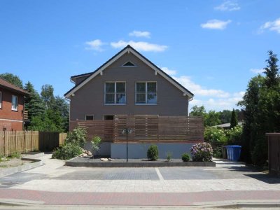 110 qm Wohnung eigener Garten mit Terrasse zentral in Tostedt