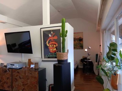 2-Zimmer-Dachgeschosswohnung, Bonn-Venusberg