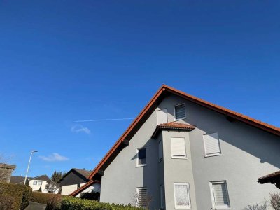** von Privat ** großzügige 3,5-Zi.-Maisonette-Wohnung / Dachterrasse mit Weitblick