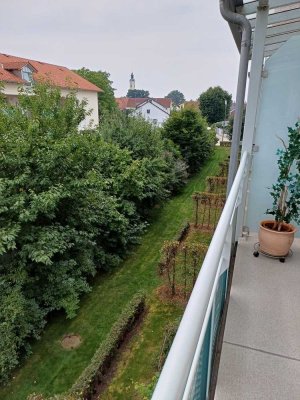 Neuwertige 2 Zimmer Wohnung ab sofort zu verkaufen