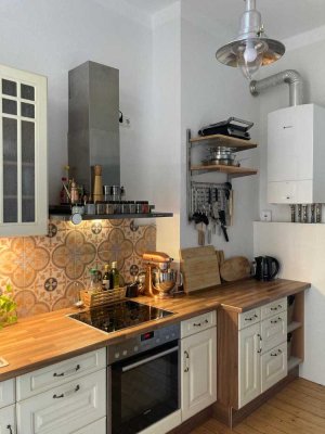 Schöne Westendlage, 3 Zimmer Wohnung im schönen Altbau!