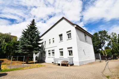 Attraktive Kapitalanlage: Mehrfamilienhaus mit 4 Wohneinheiten und großem Innenhof