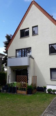 Von privat: 2-Zimmer-Maisonettewohnung mit Balkon in ruhiger Lage in Berlin-Spandau (13595)