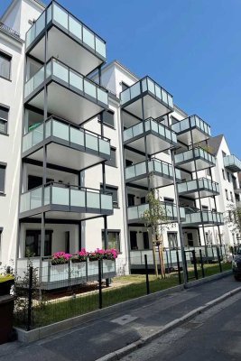 TOLLE STADTWOHNUNG NÄHE GROßMUTTERWIESE *** MIT EINBAUKÜCHE UND GROßEM BALKON!