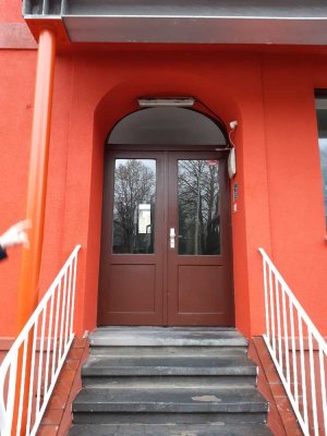 helle2-Zimmer-Altbauwohnung, Balkon, Hochparterre