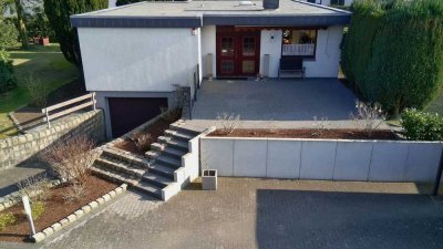 Bungalow auf dem Rhen - Großes Grundstück