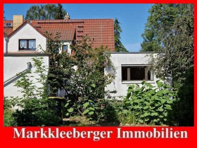 DHH + Baugrundstück nahe Markkleeberger See: Ideal für 2 Familien/ Generationen/Arbeiten und Wohnen!