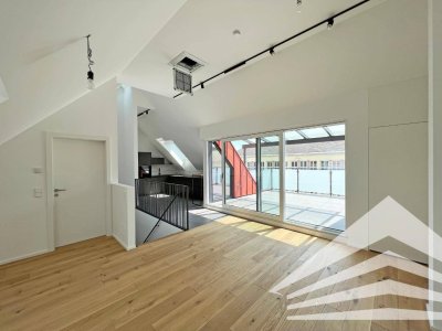 Spektakuläre DG-Wohnung: Klimatisiert, 2 Bäder, 5 Zimmer mit 19 m² Terrasse!