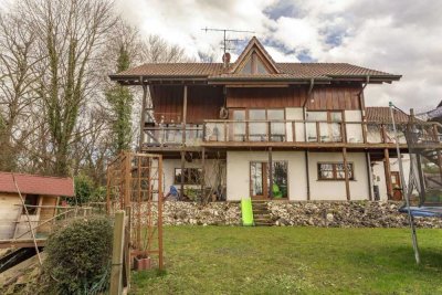 Ruhige 2-Zimmer-Wohnung mit großer Terrasse und EBK in Steinen-Hüsingen
