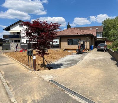 Bungalow mit 2 Wohneinheiten auf 210m²