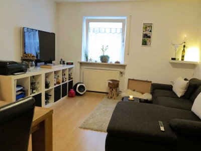 Stilvolle, gepflegte 2-Zimmer-EG-Wohnung in Augsburg