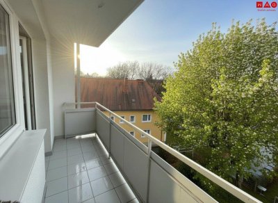 Top saniert, traumhafte 3-Zimmerwohnung mit XXL Loggia im 2.OG mit Lift!