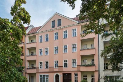 Vermietete 2-Zimmerwohnung mit Terrasse, Wannenbad, inkl. Gartenmitbenutzung