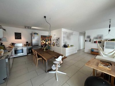 Kapitalanlage mit Zukunft – Moderne ETW mit Loggia & Stellplatz