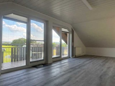 * ab sofort* Hochwertiger Wohntraum mit Panorama ins Grüne